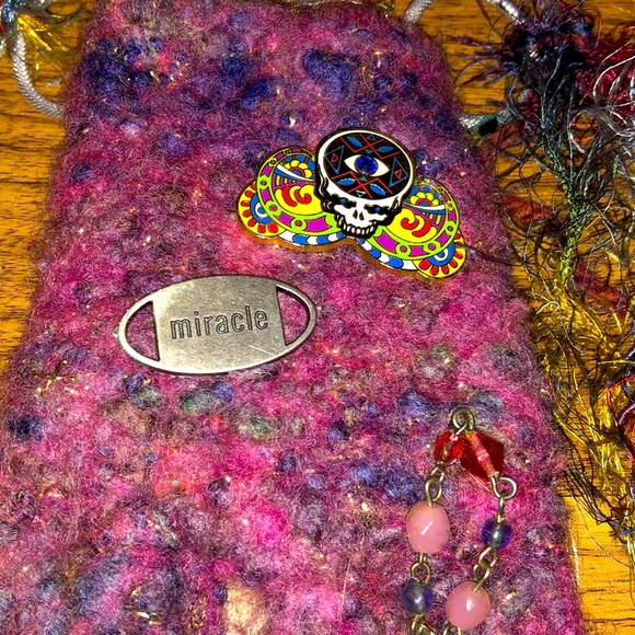 Handmade Grateful Dead Medicine Pouch - Picture 1 of 2